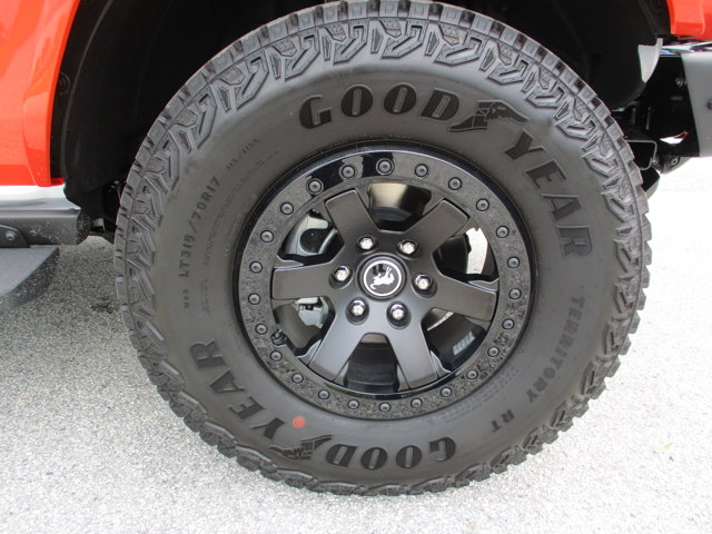 New 2025 Ford Bronco - photo 9