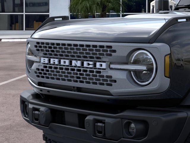 New 2025 Ford Bronco Badlands - photo 14