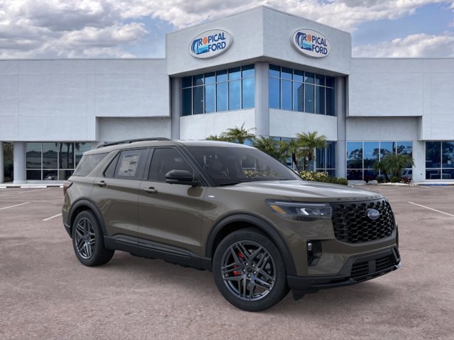 New 2026 Ford Explorer - photo 2