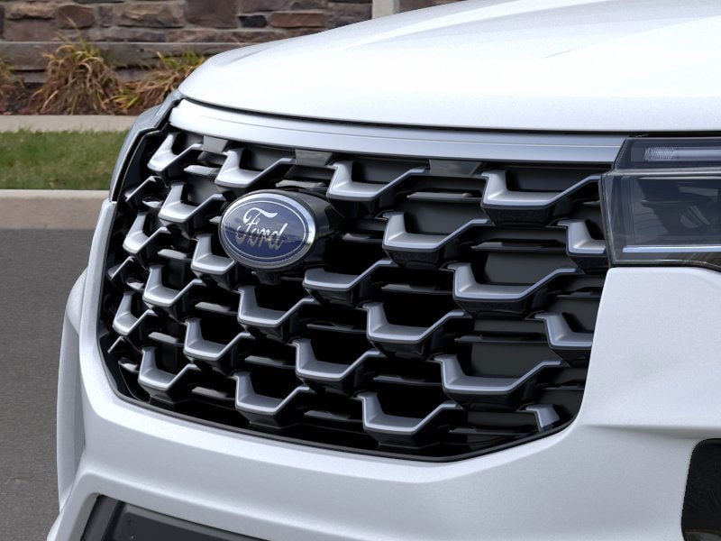 New 2026 Ford Explorer Platinum - photo 17