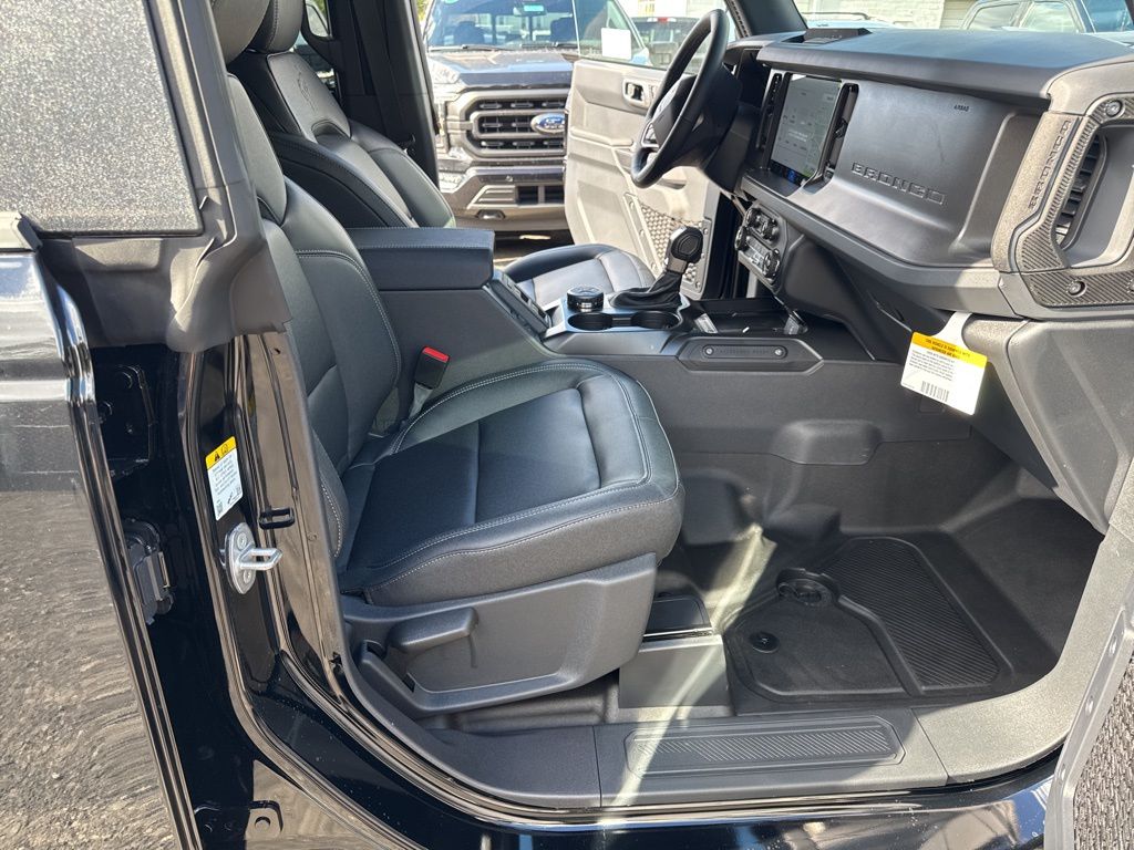 New 2025 Ford Bronco Big Bend - photo 37