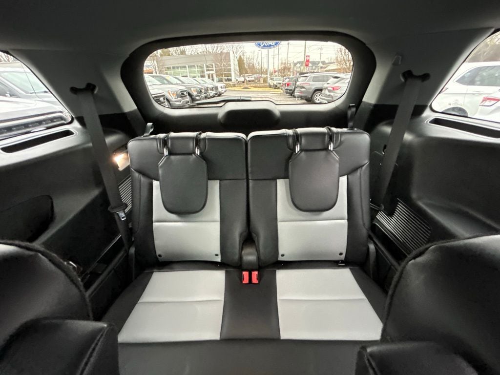 Used 2023 Ford Explorer Sport - photo 8