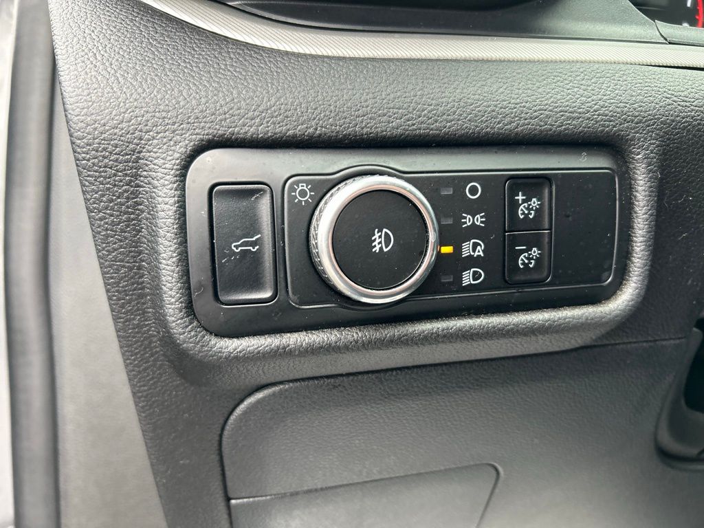 Used 2023 Ford Explorer Sport - photo 9
