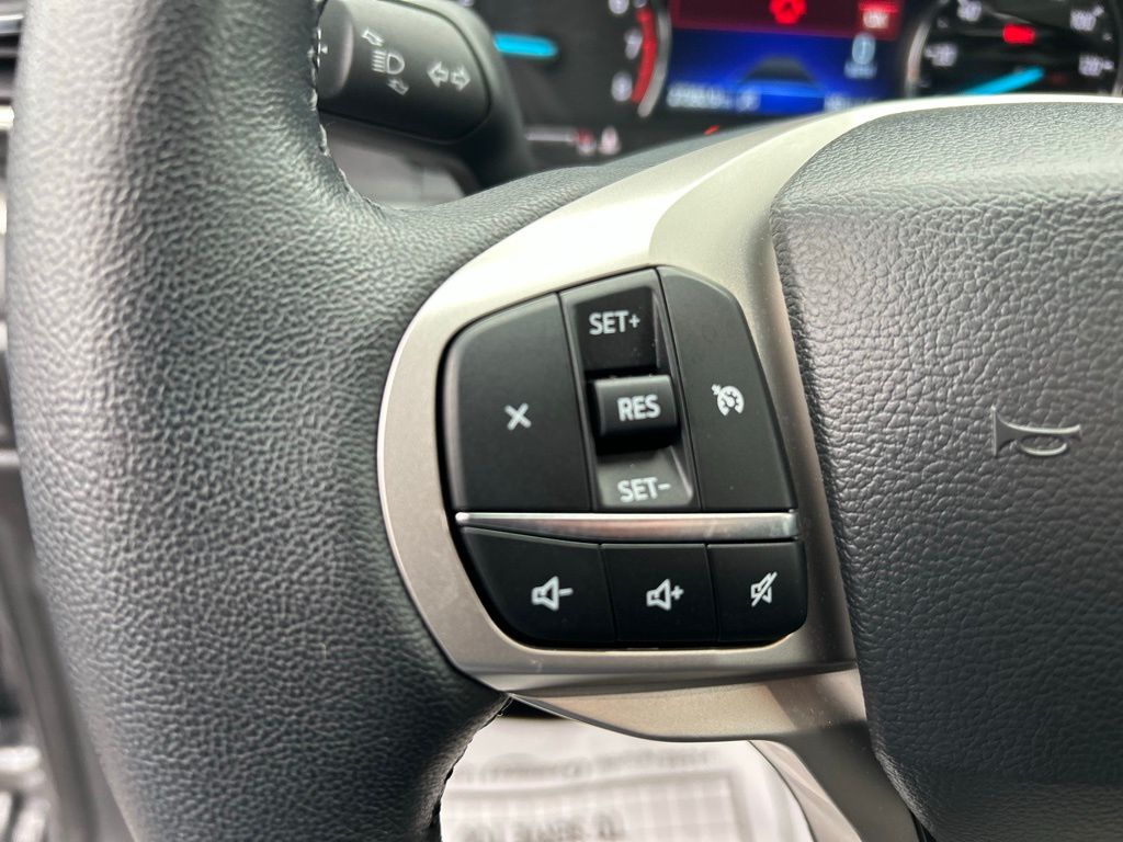 Used 2023 Ford Explorer Sport - photo 10
