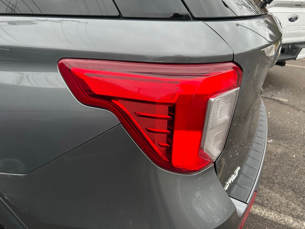 Used 2023 Ford Explorer Sport - photo 22