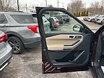 Used 2022 Ford Explorer XLT thumbnail 1