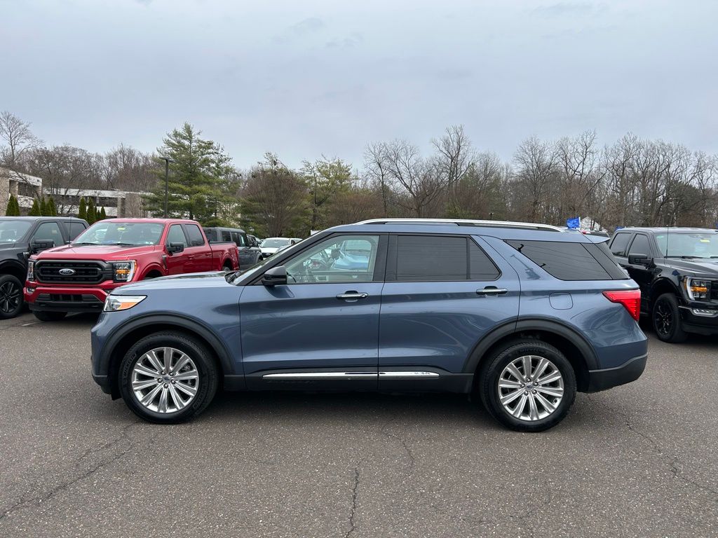 Used 2021 Ford Explorer - photo 1