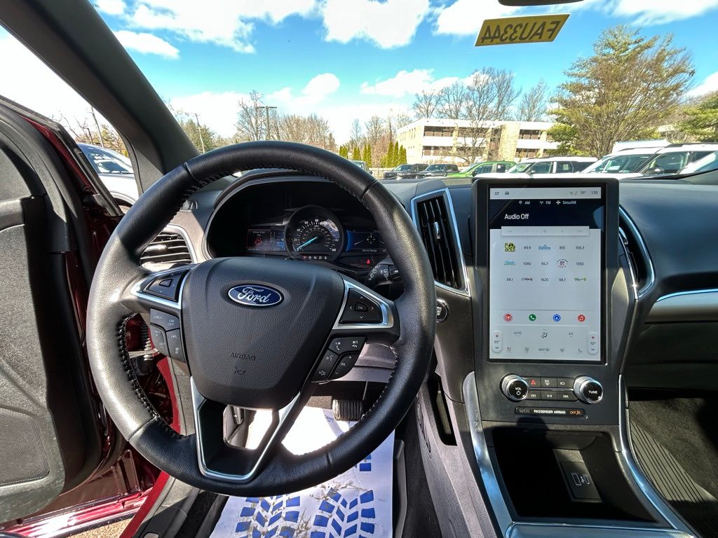 Used 2023 Ford Edge Titanium - photo 23