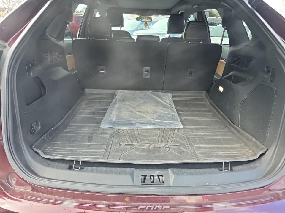 Used 2023 Ford Edge Titanium - photo 43