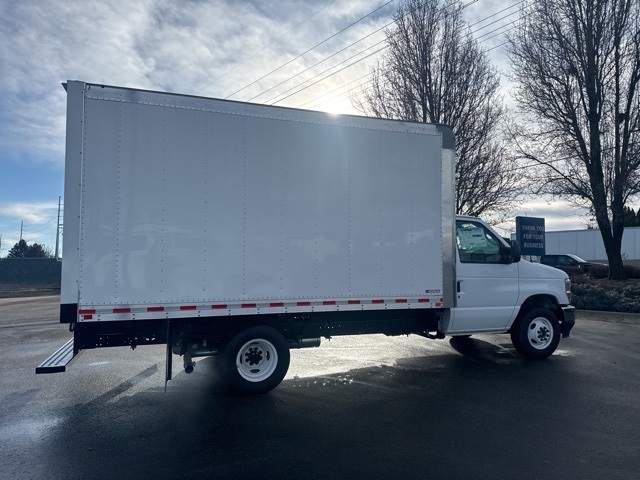 New 2026 Ford E-350 Cutaway - photo 8