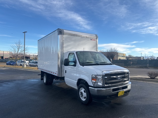 New 2026 Ford E-350 Cutaway - photo 9