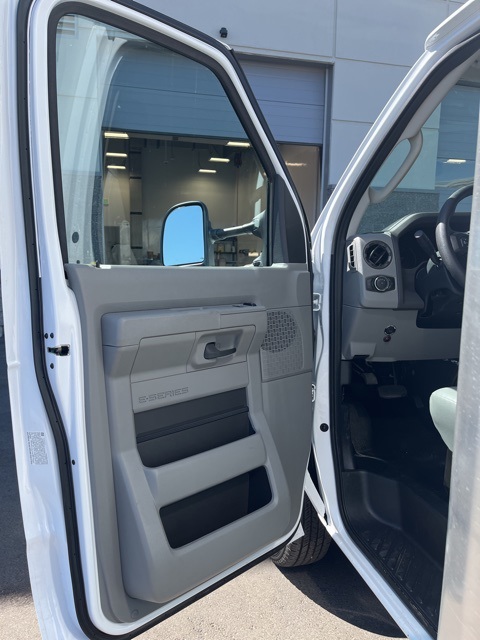 New 2026 Ford E-350 Cutaway - photo 8