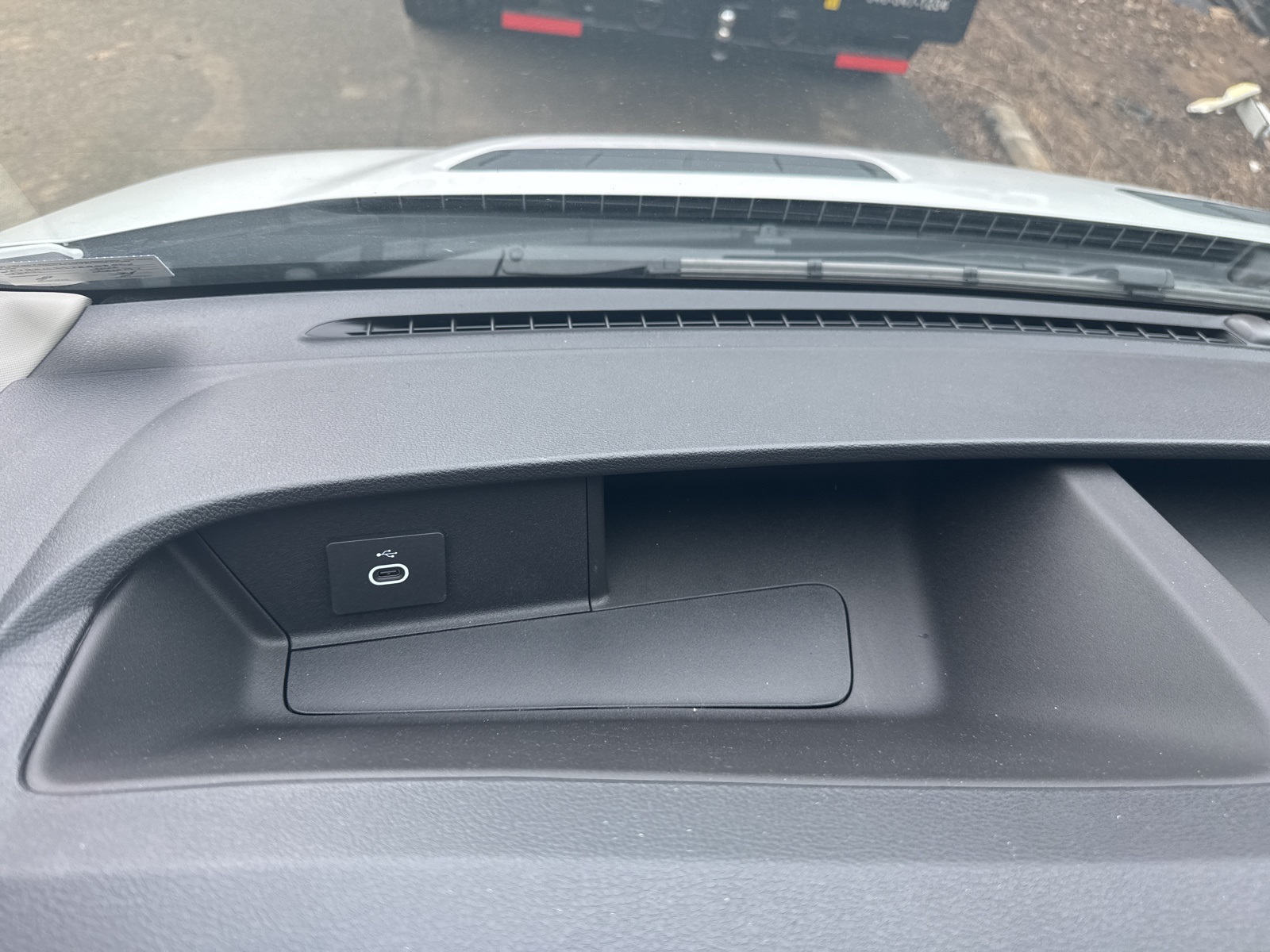 New 2026 Ford Transit 250 Medium Roof Empty Cargo Van - photo 8