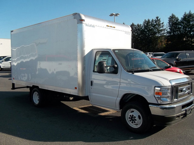 New 2025 Ford E-450 Cutaway - photo 3