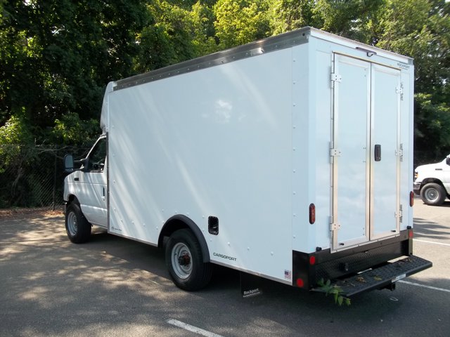 New 2026 Ford E-350 Cutaway - photo 5