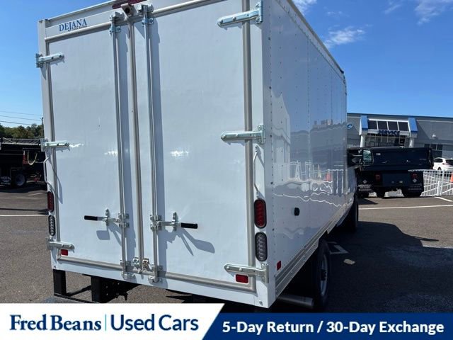 Used 2025 Ford E-350 Cutaway - photo 4