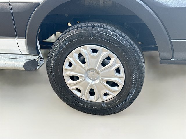 Used 2024 Ford Transit 250 Low Roof Empty Cargo Van - photo 5