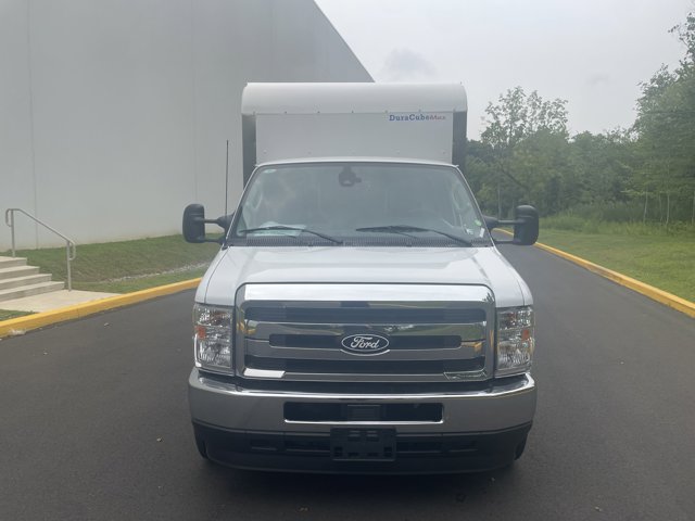 New 2026 Ford E-350 - photo 2