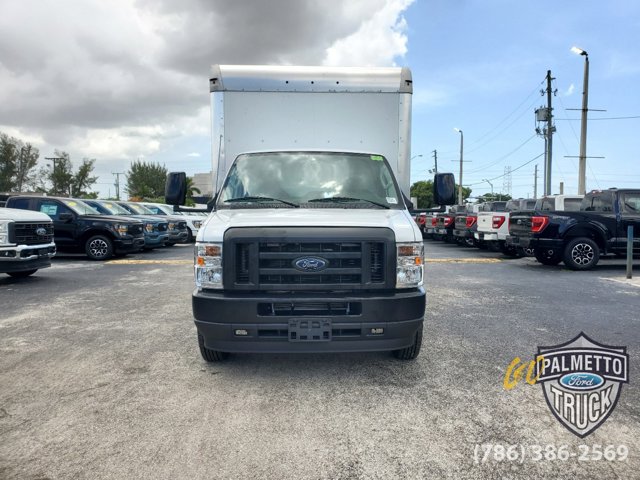 New 2023 Ford E-450 RWD 16' Utilimaster Metromaster Box Van - photo 3