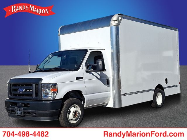 Used 2024 Ford E-450 Cutaway - photo 24