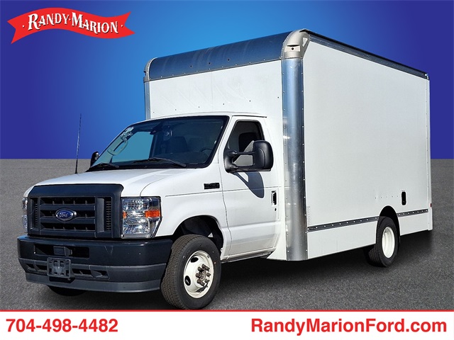 Used 2024 Ford E-450 Cutaway - photo 24