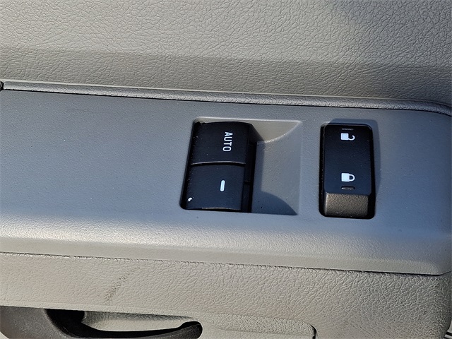 Used 2024 Ford E-450 Cutaway - photo 15