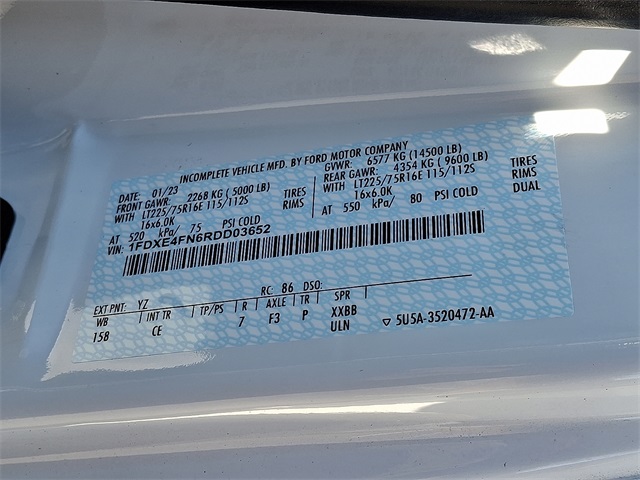 Used 2024 Ford E-450 Cutaway - photo 18