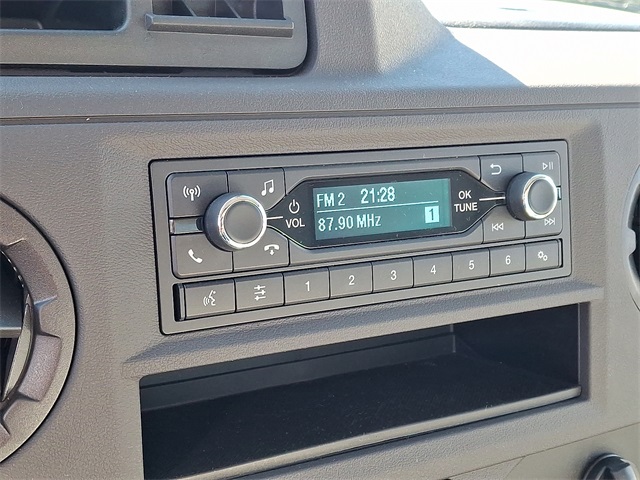 Used 2024 Ford E-450 Cutaway - photo 8