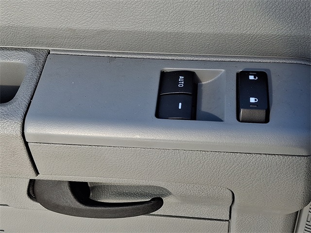 Used 2024 Ford E-450 Cutaway - photo 16