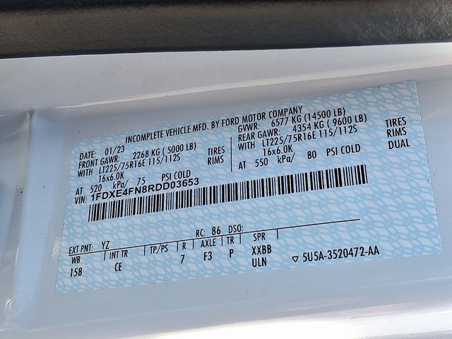 Used 2024 Ford E-450 Cutaway - photo 18