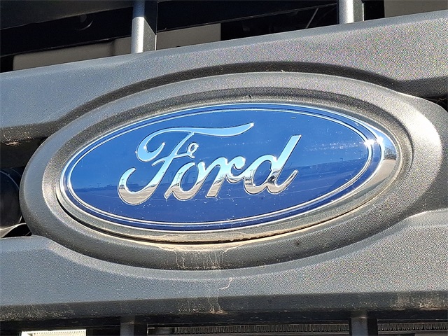 Used 2024 Ford E-450 Cutaway - photo 21