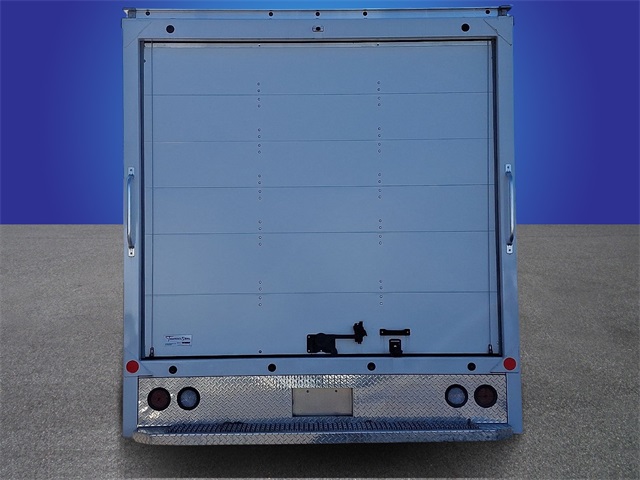 Used 2024 Ford E-450 Cutaway - photo 28