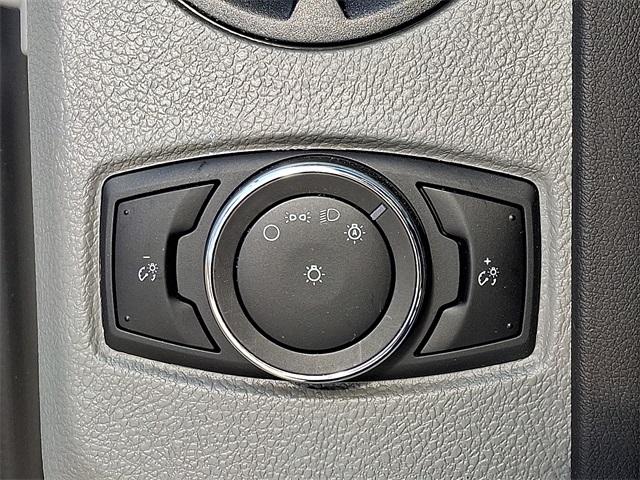 Used 2024 Ford E-450 Cutaway - photo 16