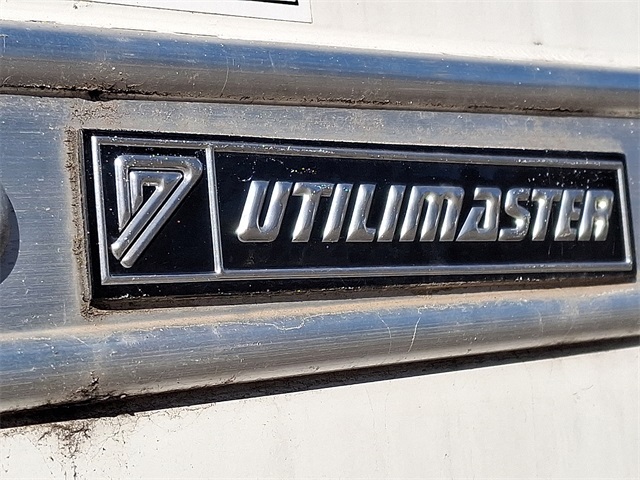 Used 2024 Ford E-450 Cutaway - photo 22