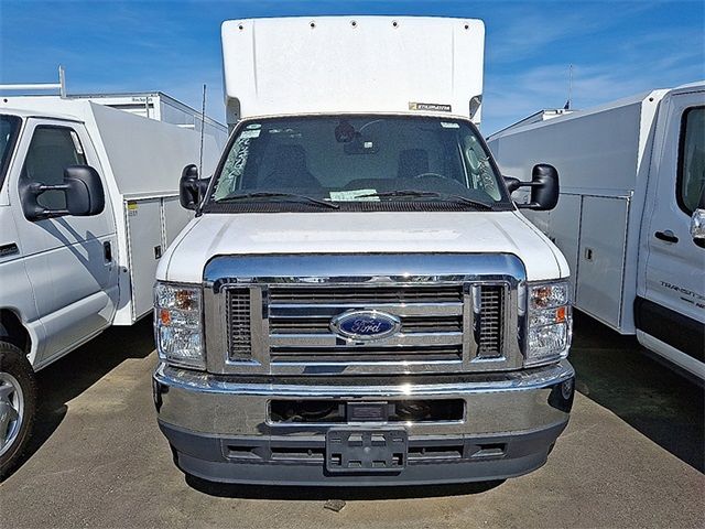 New 2024 Ford E-350 - photo 2