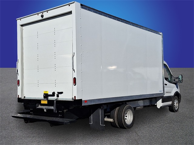 New 2026 Ford Transit 350 Cutaway - photo 3