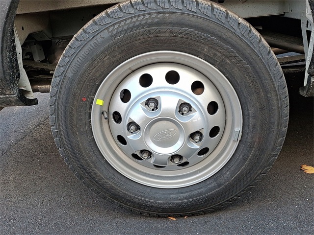 New 2026 Ford Transit 250 Medium Roof Empty Cargo Van - photo 4