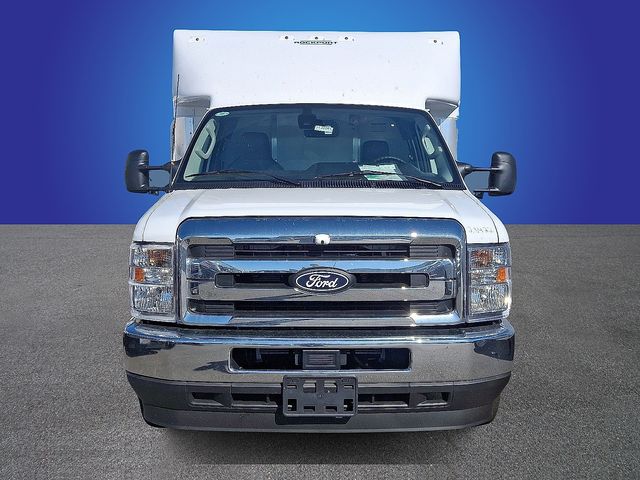 New 2026 Ford E-350 - photo 2