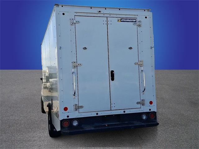 New 2021 Ford E-350 Cutaway - photo 3
