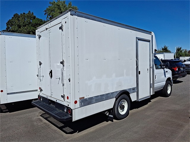 New 2021 Ford E-350 Cutaway - photo 3