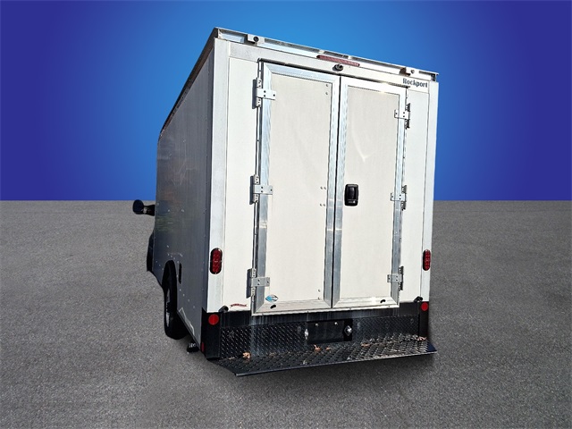 New 2022 Ford E-350 Cutaway - photo 3