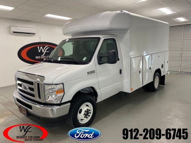 New 2025 Ford E-350 Cutaway - photo 3
