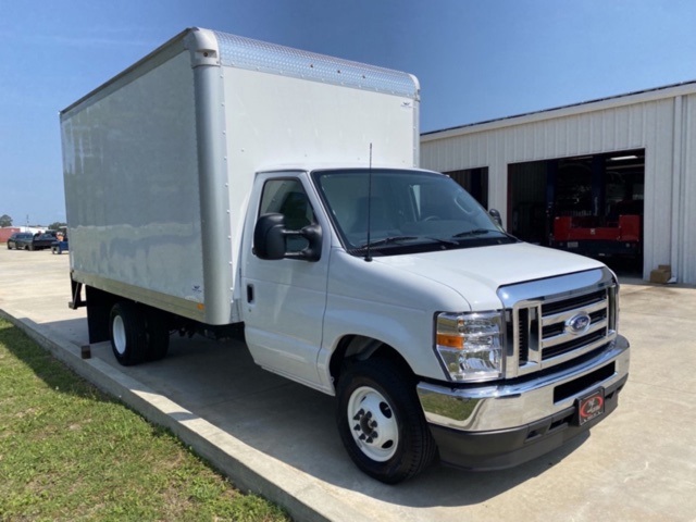New 2024 Ford E-350 Cutaway - photo 4