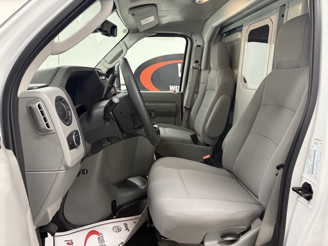 New 2026 Ford E-350 Cutaway - photo 11