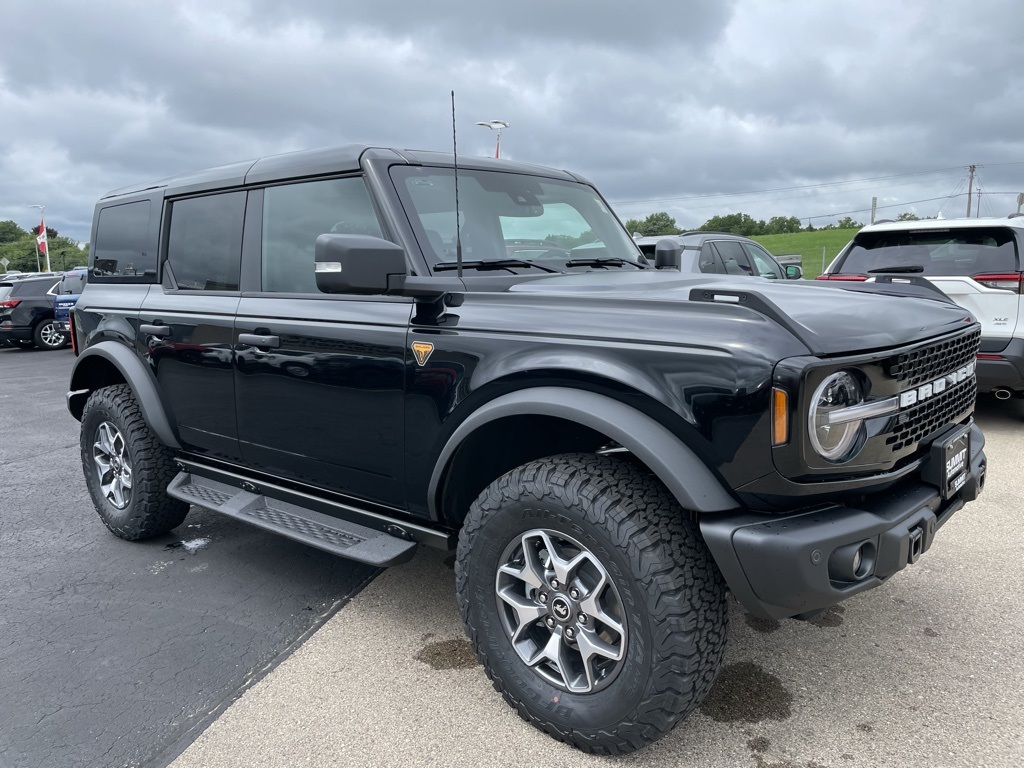 New 2025 Ford Bronco - photo 2