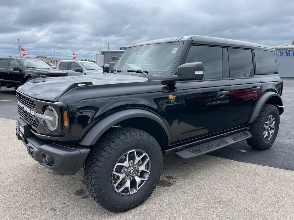 New 2025 Ford Bronco Badlands - photo 6