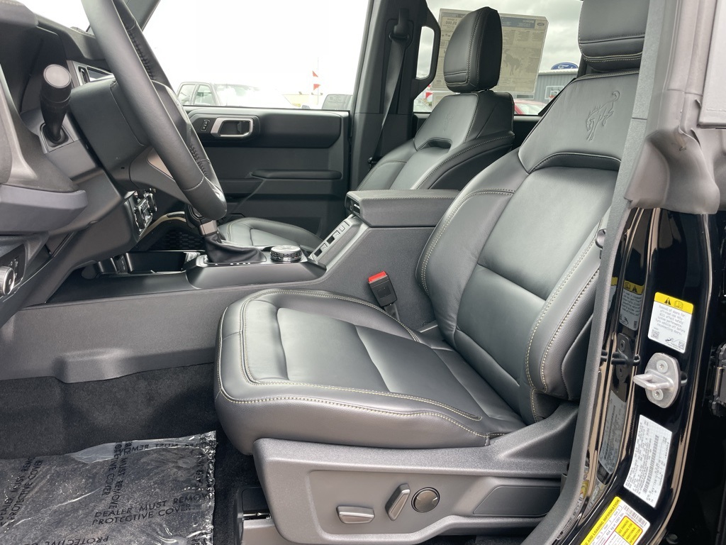 New 2025 Ford Bronco Badlands - photo 7