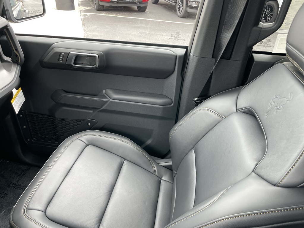 New 2025 Ford Bronco Badlands - photo 20