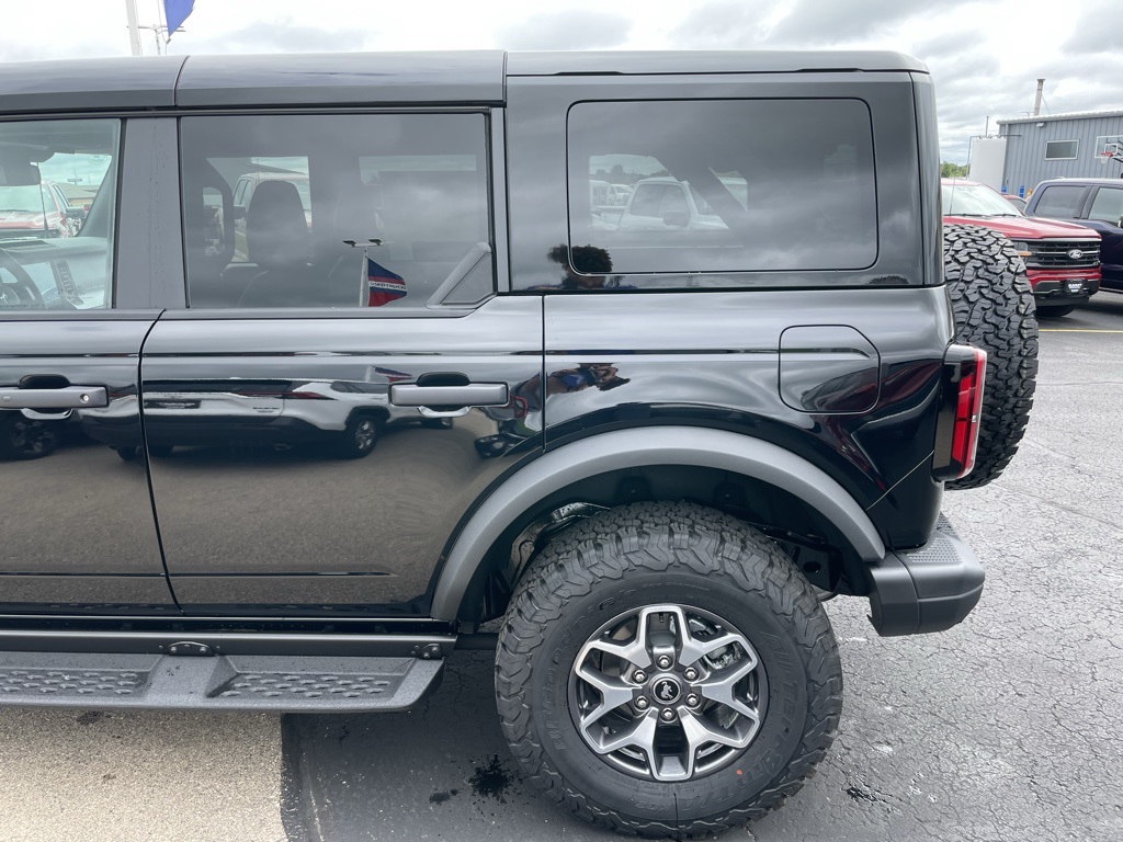 New 2025 Ford Bronco Badlands - photo 28