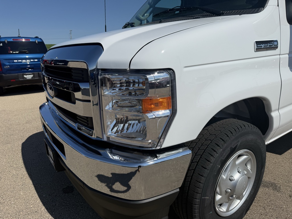 New 2026 Ford E-350 Cutaway - photo 21